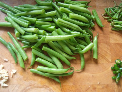 Prepare the French beans